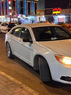Chrysler 200